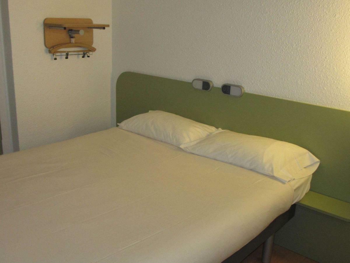 Ibis Budget Aix En Provence Est Le Canet Meyreuil Dış mekan fotoğraf
